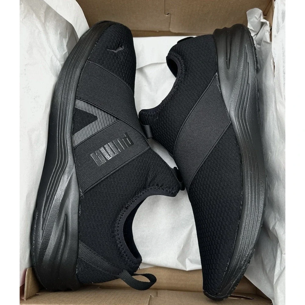 Puma Women's Better Foam Prowl Slip-on Knit Sneaker Size 7 Solid Black Stretch